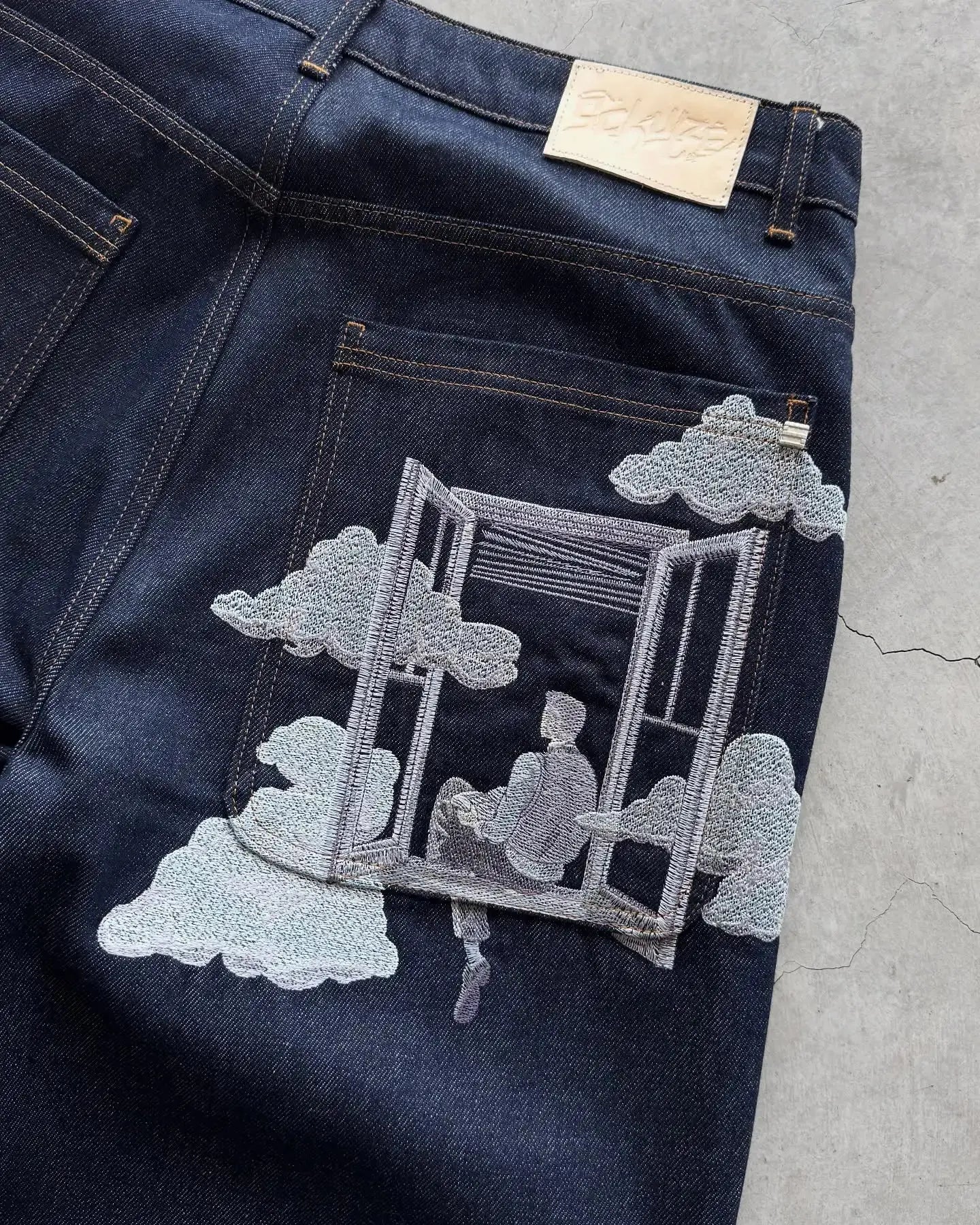 SHORT "WINDOW SCHULZE" – LØUNJ Lounj 